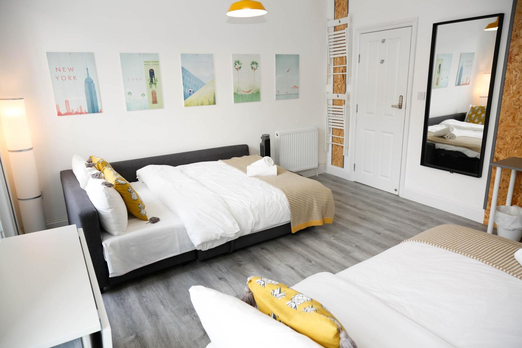 Luxury Rooms In Camden Town Near Shops, Cafes, Bars & Metro With Shared Bathrooms ロンドン エクステリア 写真