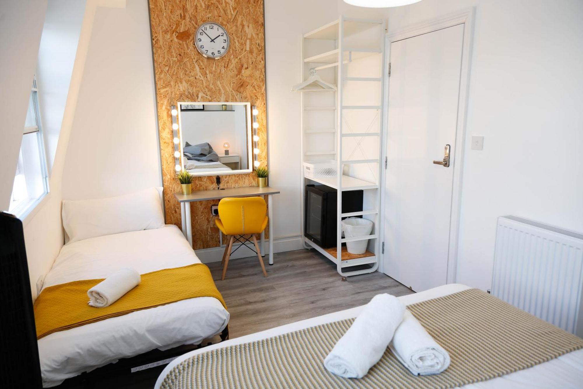 Luxury Rooms In Camden Town Near Shops, Cafes, Bars & Metro With Shared Bathrooms ロンドン エクステリア 写真