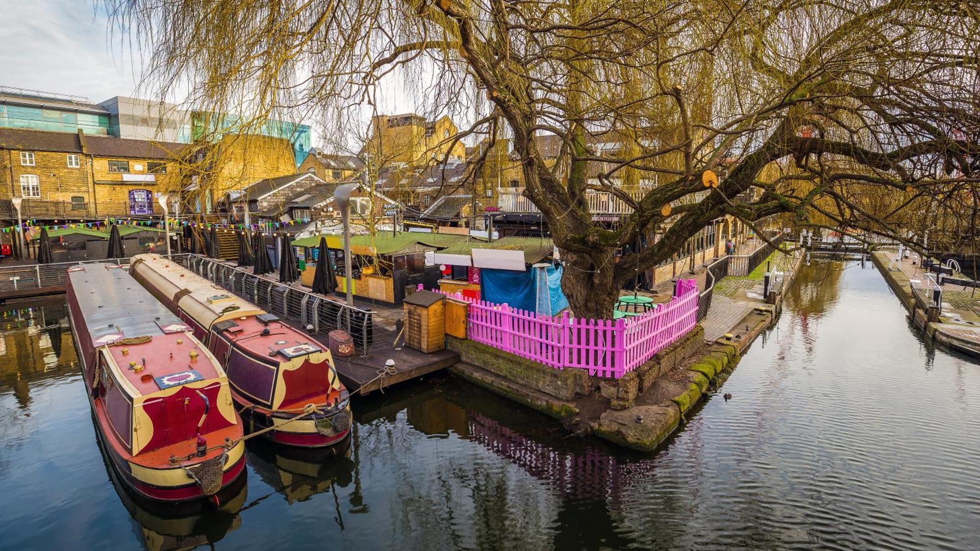 Luxury Rooms In Camden Town Near Shops, Cafes, Bars & Metro With Shared Bathrooms ロンドン エクステリア 写真